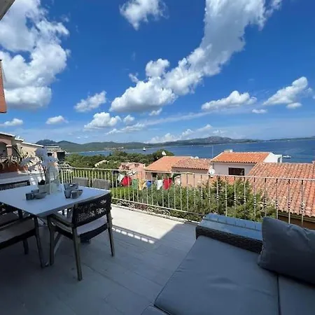 Holiday home Elegante Trilocale Vista Mare A Porto Rotondo