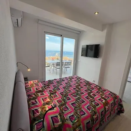 Elegante Trilocale Vista Mare A Holiday home *